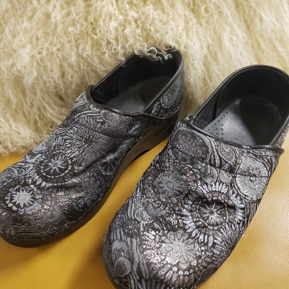 Santina Shoes
